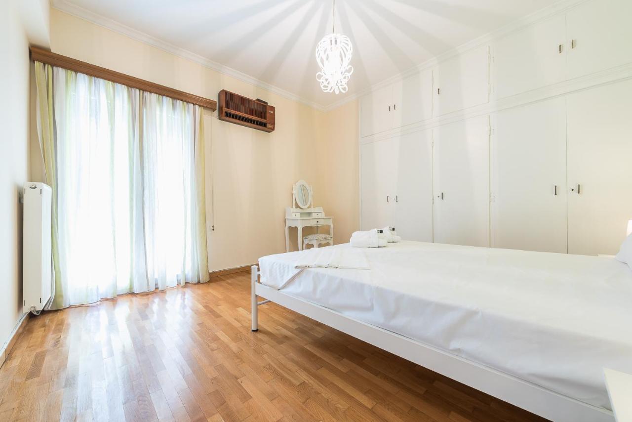 Comfy Apartment In Acropolis Area By Cloudkeys Афіни Екстер'єр фото